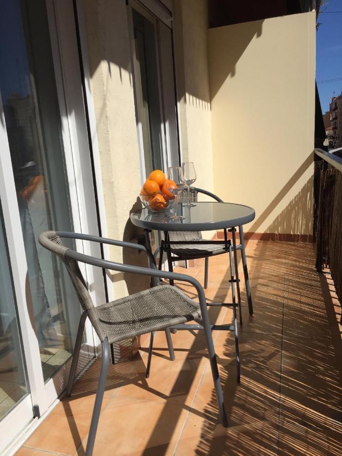 Апартаменты Cosy Flat With Excellent Location In Valencia! Экстерьер фото